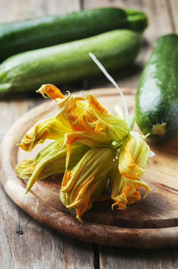 Comment faire des galettes de courgettes au four pour un repas léger et sain ?